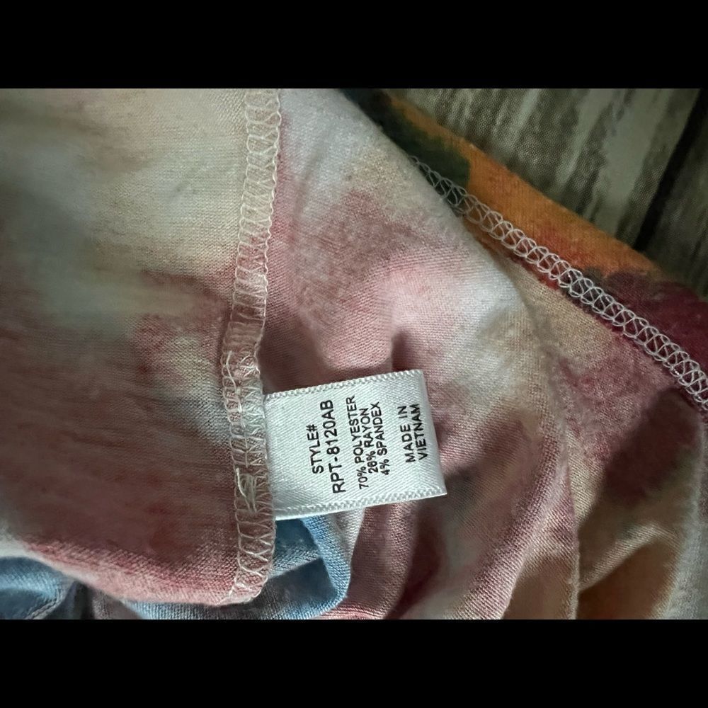 TieĀ dyeāTankĀ topā - Picture 2 of 4